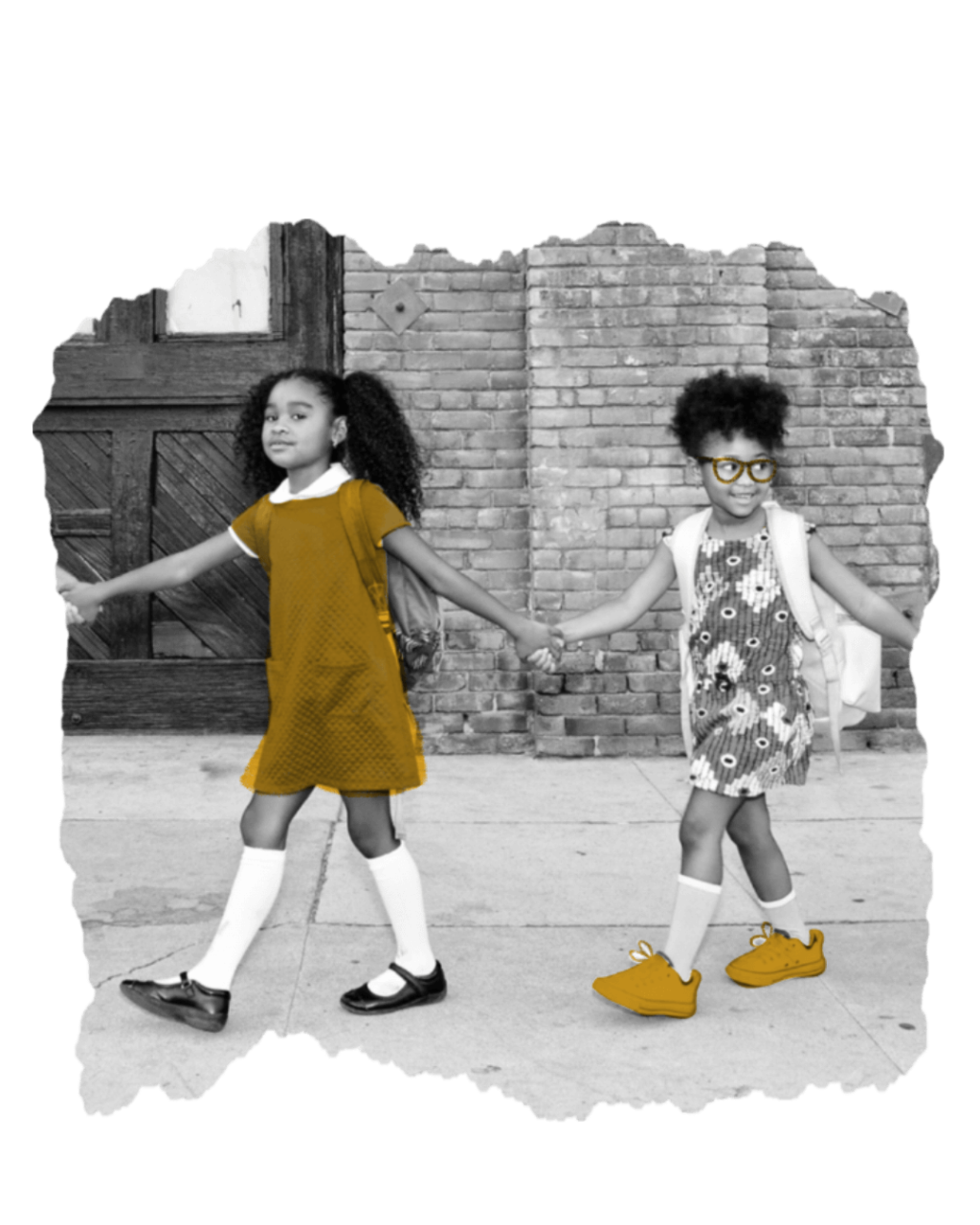 Colagem de duas meninas andando de mãos dadas.